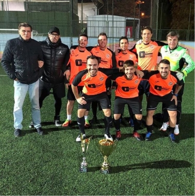 Entrega de trofeos al equipo Continox de Campeón Ligas Fútbol 7 Madrid